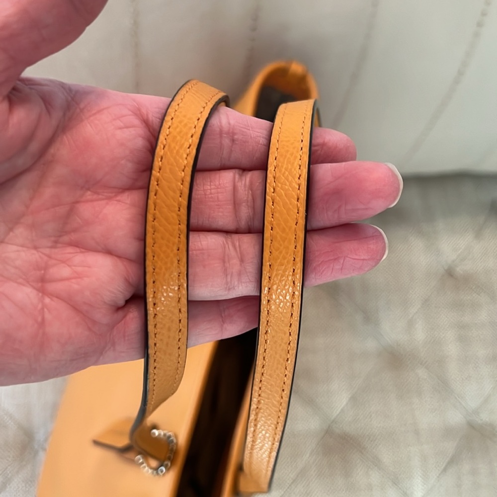 COPY - EUC Coach Tote AND matching wallet. - Picture 11 of 12